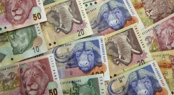 Лавров: Россия и Африка работают над снижением роли долларах
