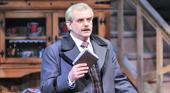 Актер Борис Лифанов умер на сцене во время прощального поклона