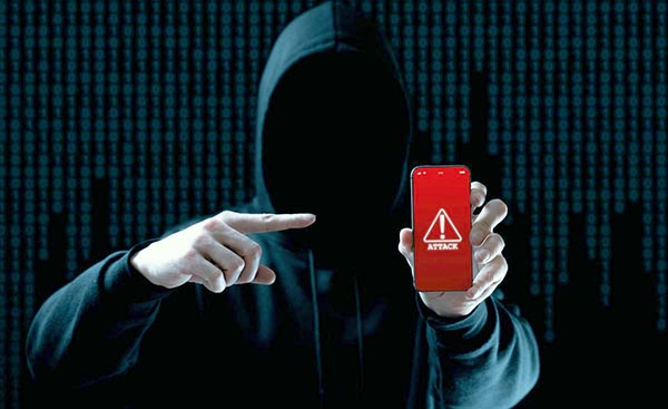 Пенсионерка "спасая" накопления перевела мошенникам 1,2 млн рублей