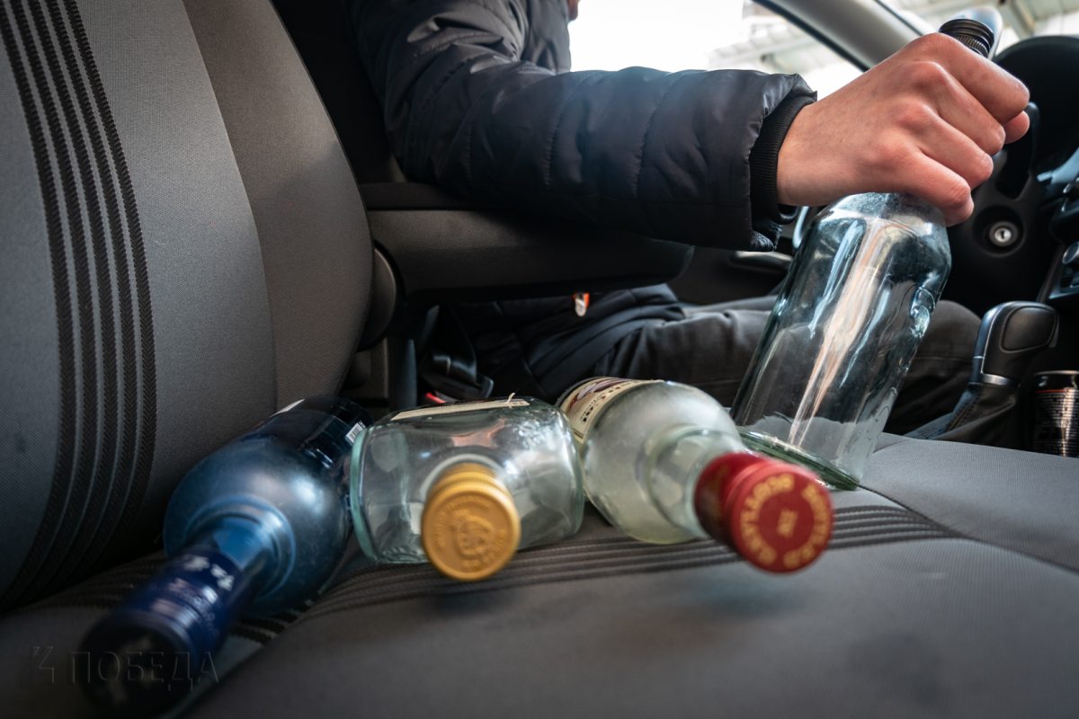 Неуверенная манера выдала черногорского любителя покататься пьяным за рулем