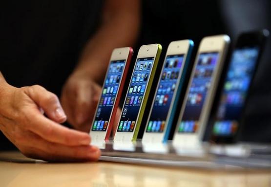 ФАС заподозрило продавцов iPhone в сговоре