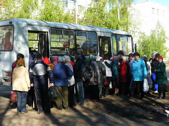 В Абакане дачные автобусные маршруты закрываются на зимний период