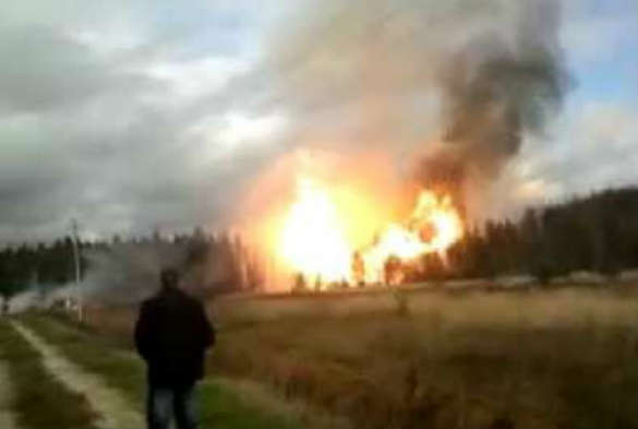 Взрыв и пожар на газопроводе под Калугой
