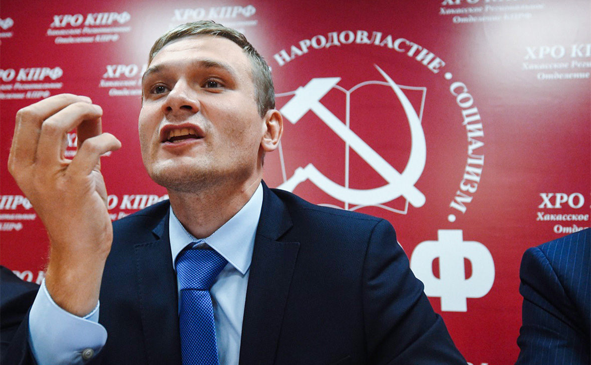 В Хакасии губернатор-коммунист Валентин Коновалов избегает встречи с однопартийцами