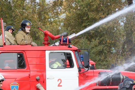 Пожарные столицы Хакасии потушили «полыхающую» зону отдыха