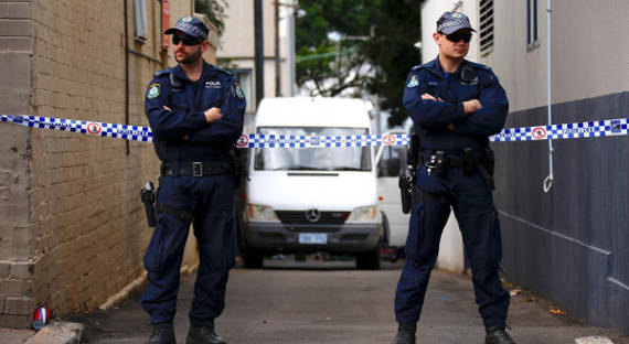 В Сиднее полицейская машина и грузовик с наркотиками нашли друг друга