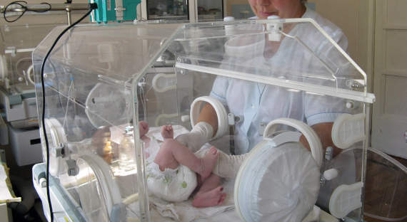Следком: В Саяногорском роддоме пострадал новорожденный