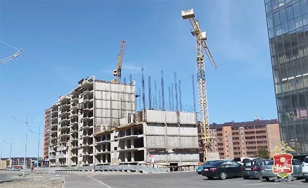 Продавцов квартир в строящейся многоэтажки в Абакане подозревают в мошенничестве