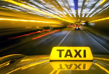 В Черногорске обнаружили таксистов-нелегалов