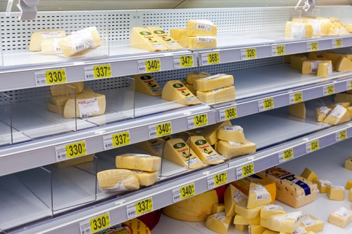 В Минсельхозе пообещали, что через 5 лет Россия забудет про дефицит сыра