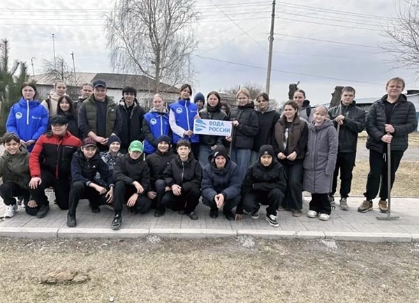 Пятнадцать гектаров прибрежных территорий очистили от мусора в Хакасии