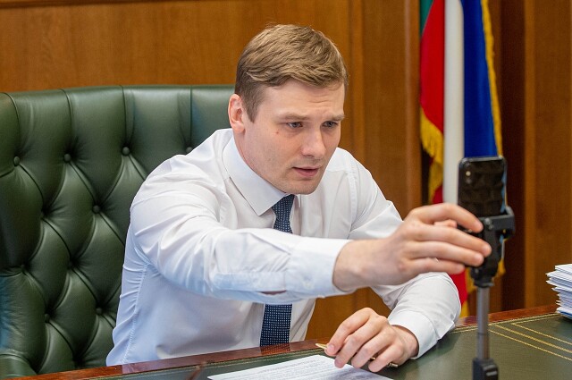 Валентин Коновалов за год закрепился в аутсайдерах рейтинга губернаторов