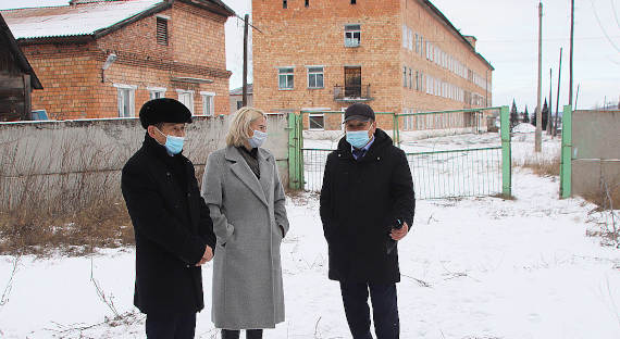 По обращению Верховного Совета Саяногорский алюминиевый завод выделил на оснащение Таштыпской районной больницы 10 млн рублей