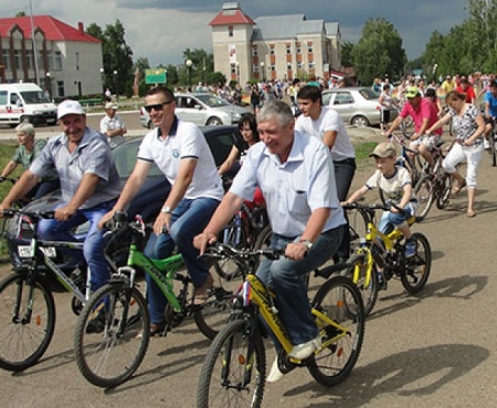 Жителям Хакасии предлагают пересесть на велосипед