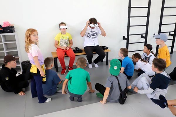 Саяногорская ребятня проводит каникулы в центре «Атмосфера»