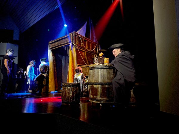Премьера "Острова сокровищ" Стивенсона состоится в театре "Сказка"
