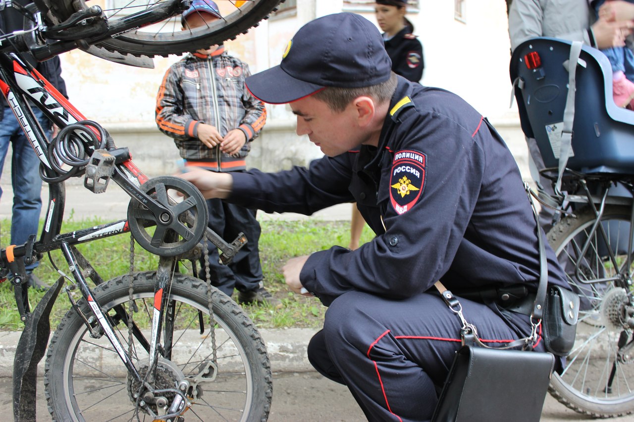 В Черногорске у ребенка украли велосипед