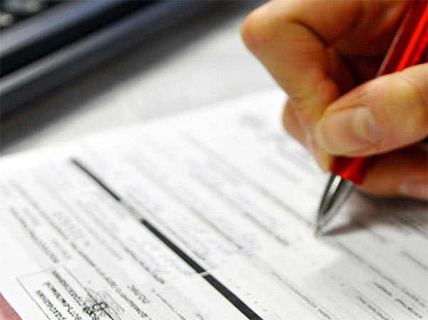 Запреты на навязывание услуг рассмотрят сегодня в Госдуме