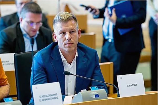 Новый премьер Венгрии заявил о неизменности внешнеполитического курса