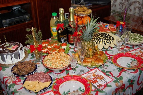 В Новый год жительницу Копьево обокрал гость