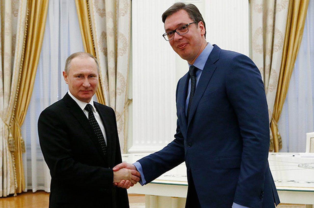 Президент Сербии обратится за помощью к Путину
