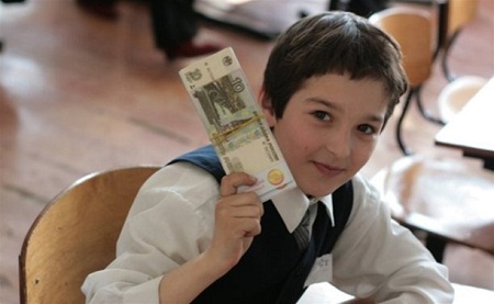 В России школьники собирают деньги на бомбардировщик