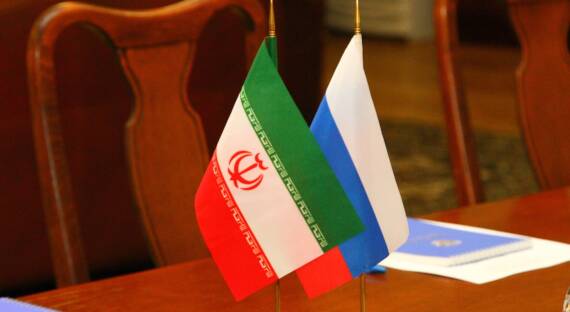 Россия и Иран намерены проложить новый торговый коридор
