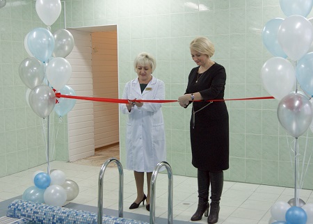 В Хакасии в центре медицинской реабилитации сегодня открылся бассейн
