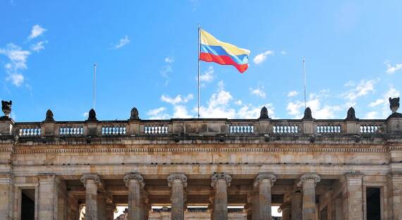 Колумбия выслала аргентинских дипломатов после оскорблений Милея