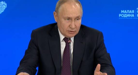 Путин: Киев сам ставит под угрозу суверенитет Украины