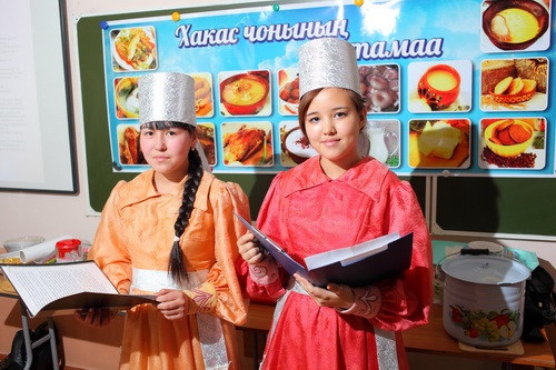 Молодежь Хакасии примет участие в конкурсе хакасского языка «Ине тілі»
