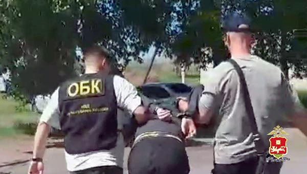 В Хакасии полиция задержала педофила