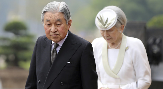 В Японии объявили об отречении императора Акихито от престола