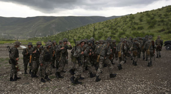 Ереван: Спецназ Азербайджана атаковал силы Армении