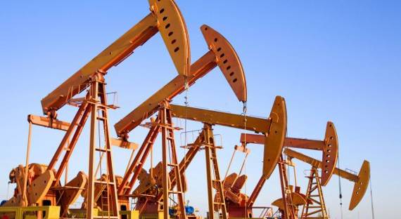 Нефть дорожает после ужесточения антииранских санкций