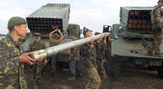 ВСУ начали массовый обстрел Донецка тяжелой артиллерией