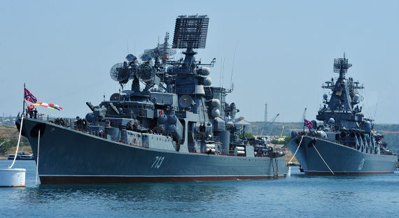 Черноморский флот РФ начал учения рядом с военными НАТО