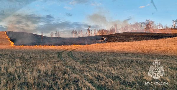 В Хакасии за выходные и праздники произошло 17 пожаров