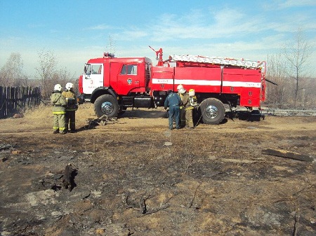 В Хакасии сгорело 5 улиц в дачном поселке
