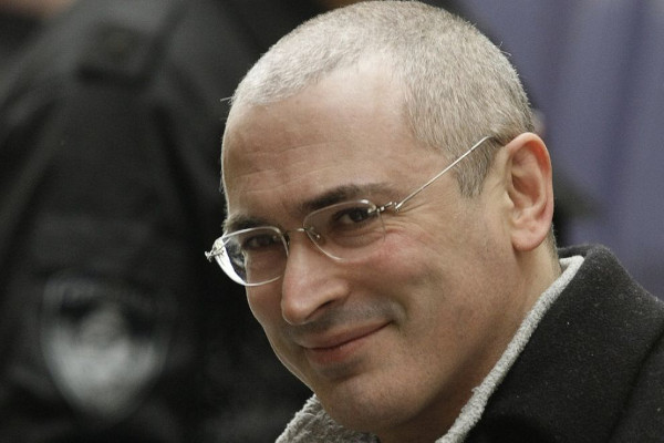 Ходорковского обвиняют в убийстве Петухова