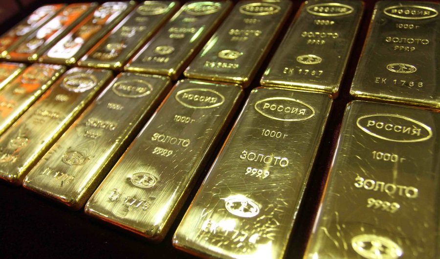 Золотой запас России превысил 2 тысячи тонн