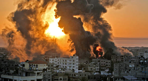 Наземные силы Израиля вторглись в сектор Газа