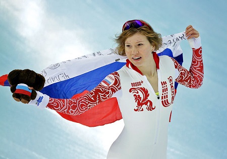 Конькобежка из России объяснила свою дисквалификацию пухлыми щеками