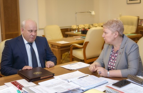 Глава Хакасии встретился в Москве с министром образования РФ Ольгой Васильевой