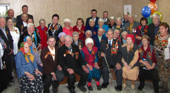 В Сорске для ветеранов организовали праздничный вечер