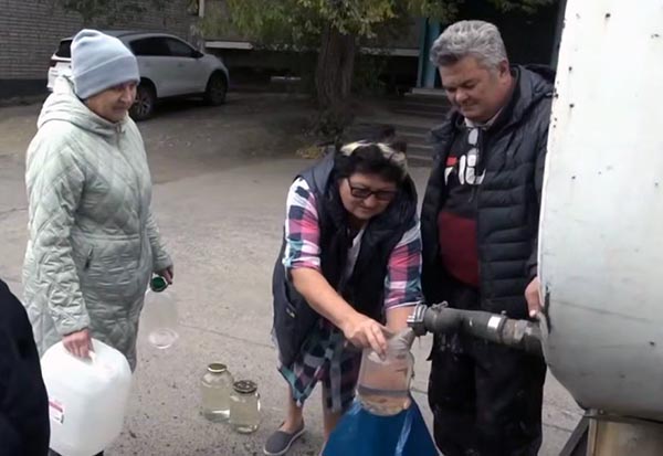 Саяногорск провёл выходные без холодной воды