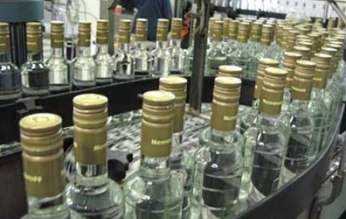 В России стали больше продавать водки, но больше пить никто не стал