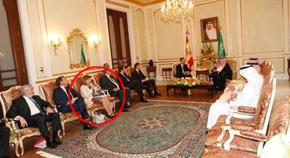 Госсекретарь Испании явилась на встречу в Саудовской Аравии в мини-юбке