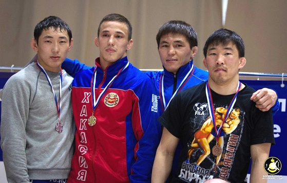 Борец из Хакасии стал чемпионом Сибири