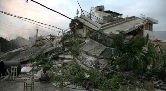 Два человека погибли при землетрясении на юге Гаити